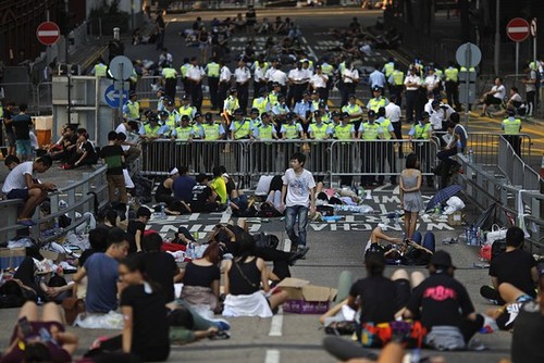“Occupy Central” movement disrupts Hong Kong traffic - ảnh 1